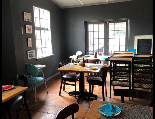 322M² RESTAURANT FOR SALE IN STRAND CENTRAL
